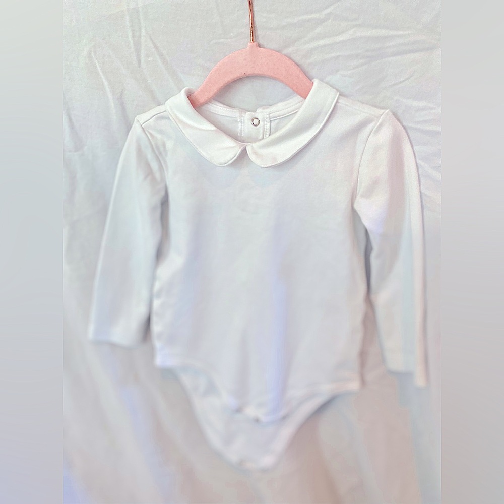PERFECT CONDITION white Primary Peter Pan collard shirt size 18-24